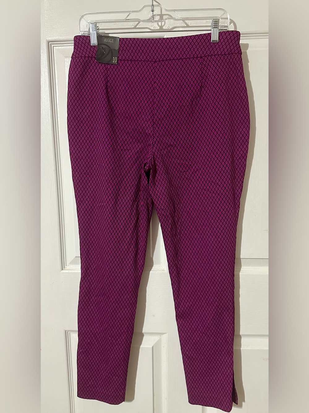 Versona Purple Magenta Diamond-Print Skinny Pants